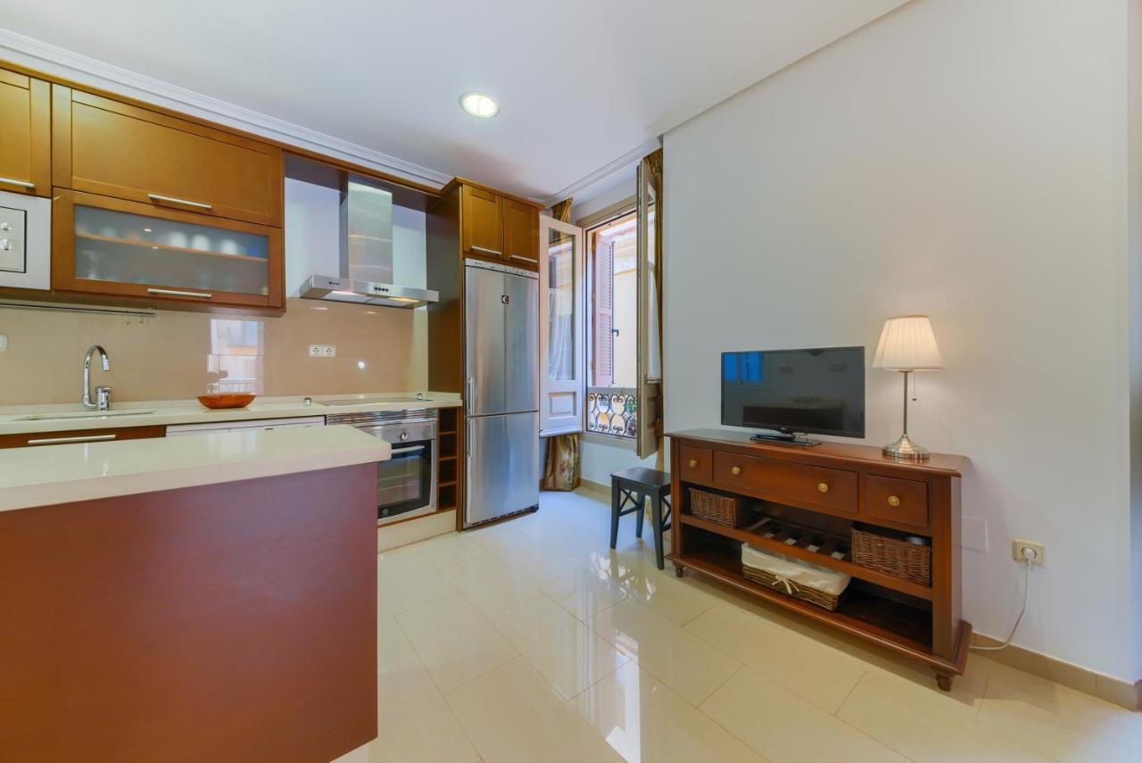 Holidays2Malaga Lazcano High Wifi & French Balcony Exterior foto